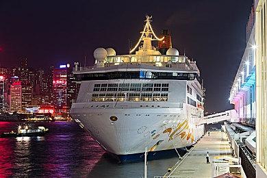 《DOTA2》TI14中国队XG 2：3不敌Falcons获得亚军